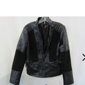 A.N.A. NWT WOMENS LEATHER BIKER JACKET.  SIZE MEDIUM .